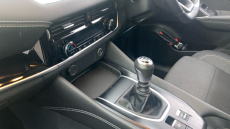 Nissan Qashqai 1.3 DiG-T MH N-Connecta 5dr Petrol Hatchback